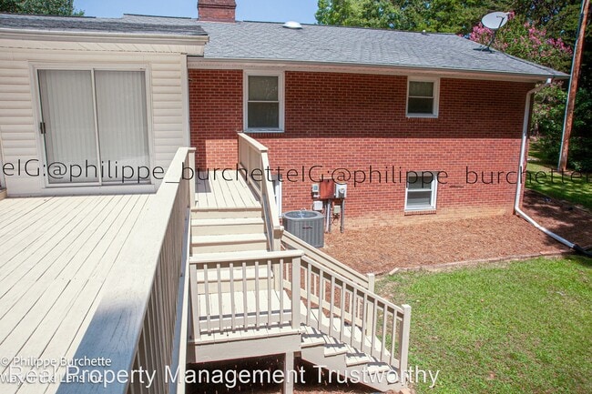 Building Photo - 2 br, 1.5 bath House - 4714 Allensville Road,