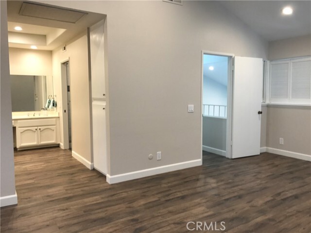 Building Photo - 951 S Park Rim Cir