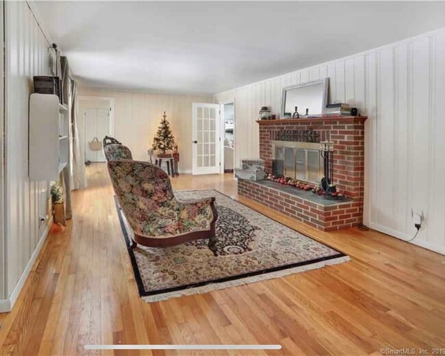 Building Photo - 29 N Hill Rd