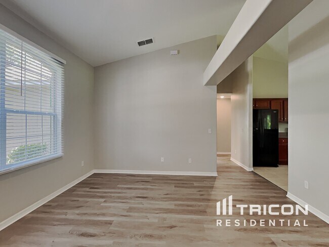 Building Photo - 418 Regatta Drive Groveland FL