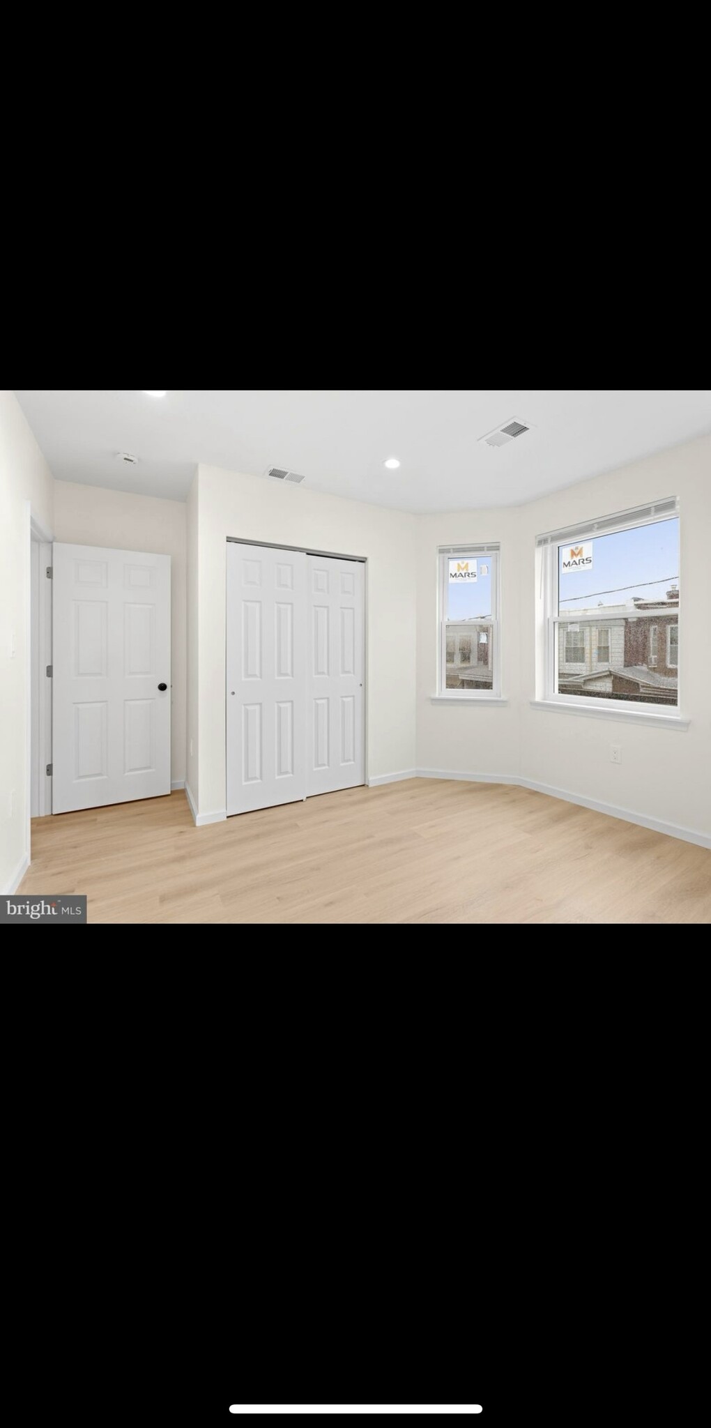 Building Photo - 5642 Matthews St
