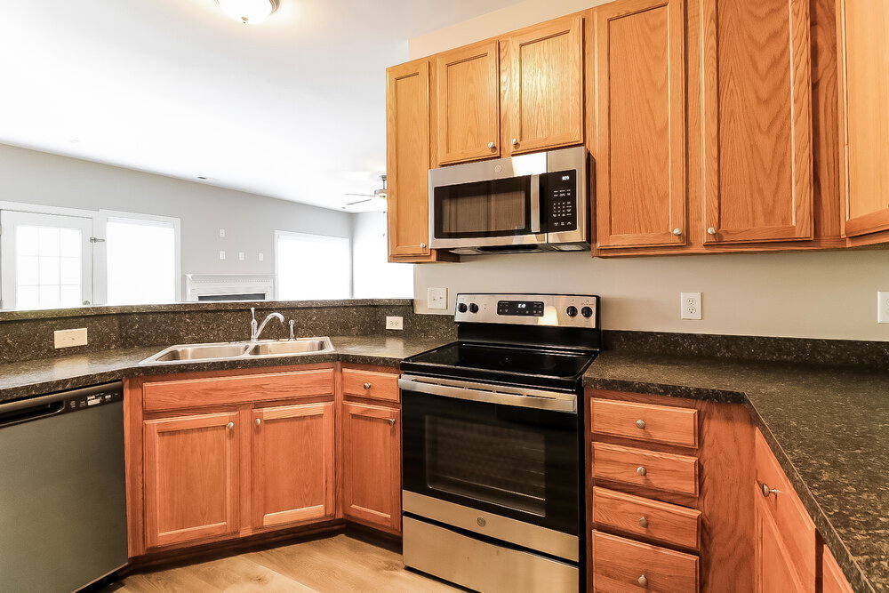 Building Photo - 445 Timber Meadow Lake