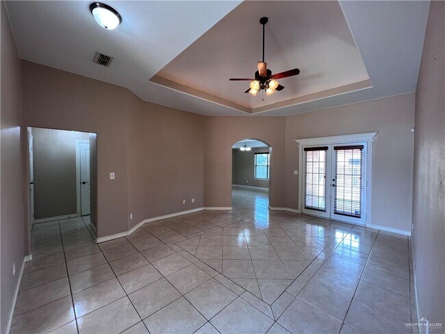 Building Photo - 27 N 46th St