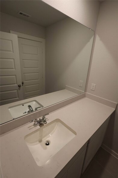 Building Photo - 8506 Blueberry Ash St