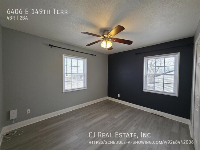 Building Photo - 6406 E 149 Terrace