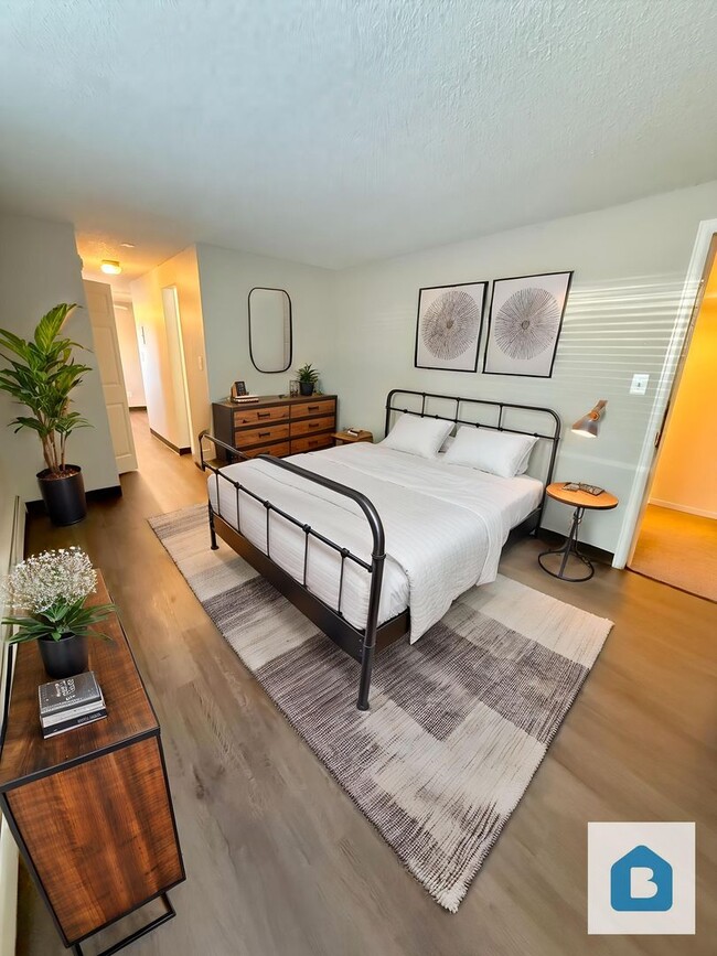 Interior Photo - 10747 W 6th Pl.