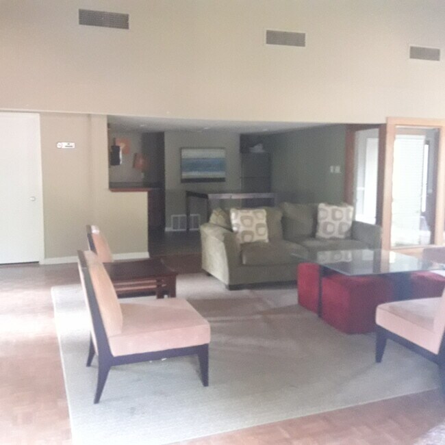Clubhouse - 1809 Adair Bridge Cv