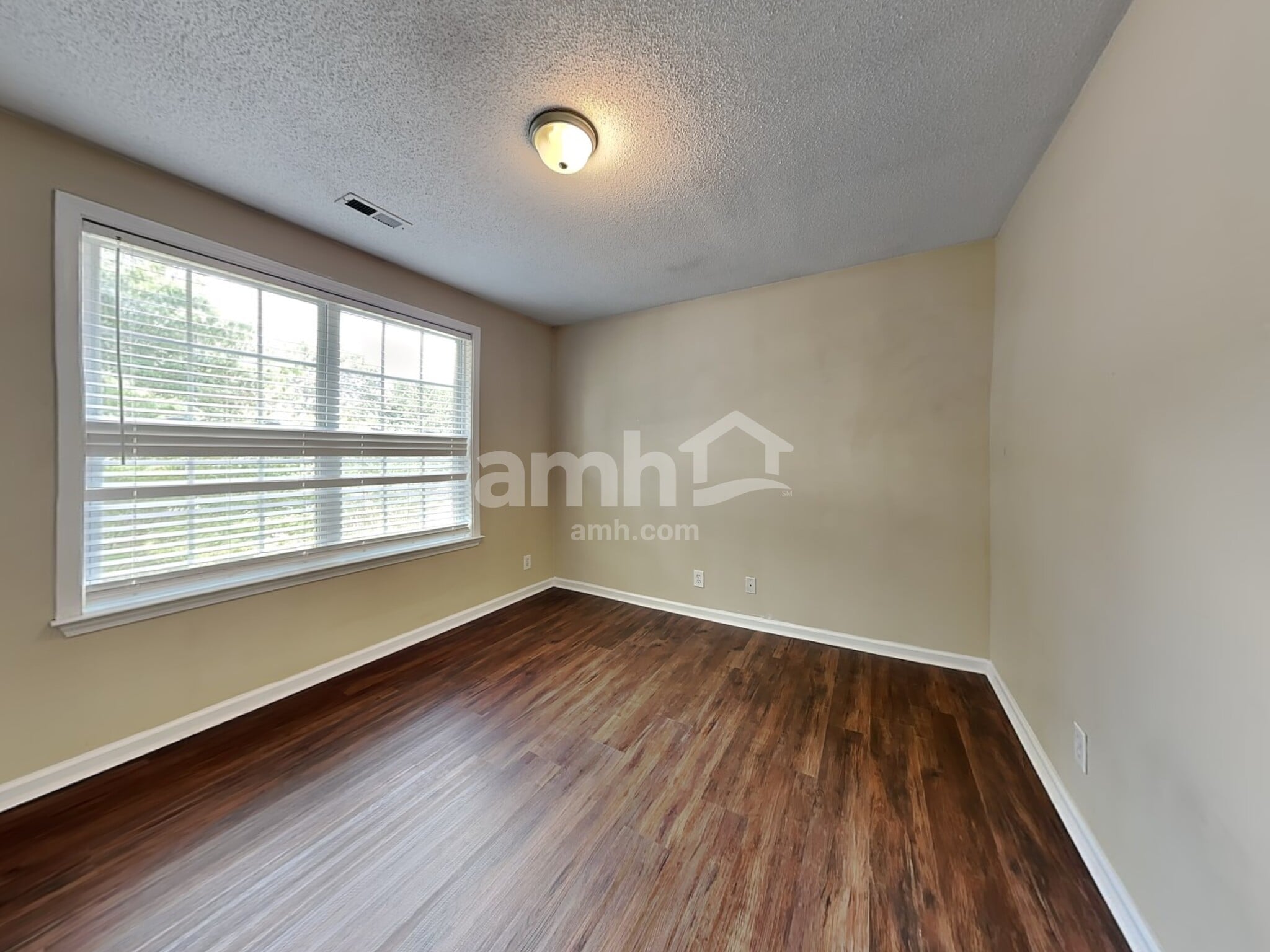 Building Photo - 3 Anson Ct