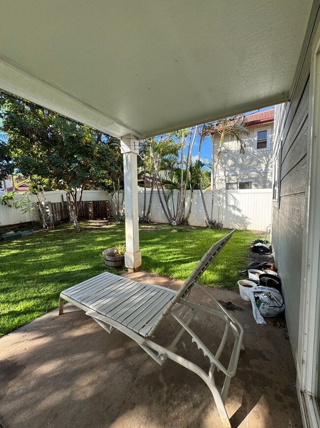 Building Photo - For Rent – Legends at Maui Lani | Spacious 4-Bedroom, 2.5-Bath Home