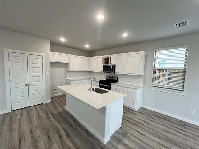 Building Photo - 2804 Spring Side Dr