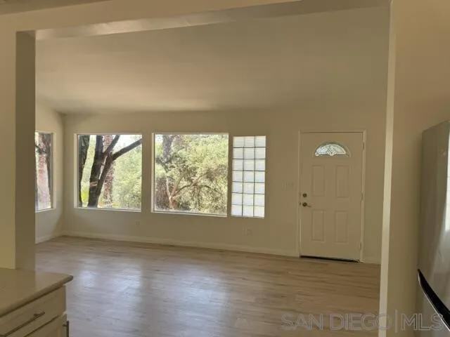 Building Photo - 15077 Adams Dr