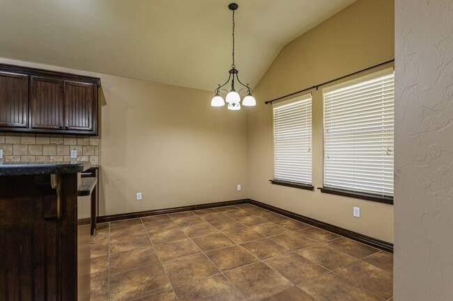 Building Photo - 2405 SW 138th St