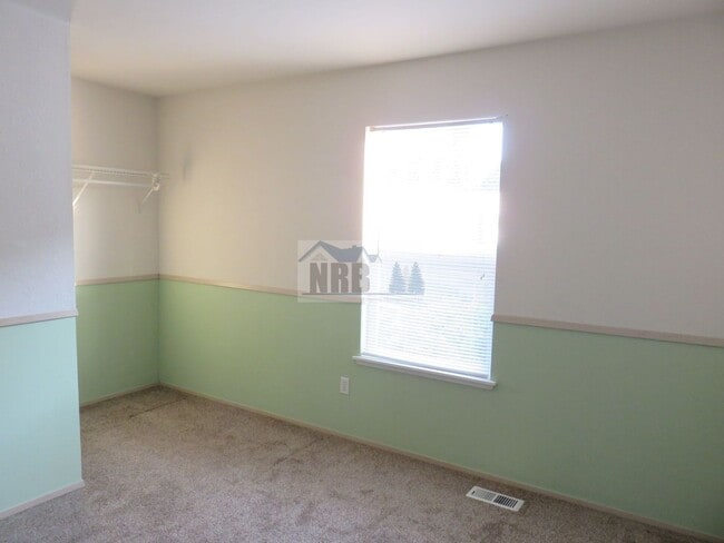 Building Photo - Stunning House in Dupont! $500.00 off 1 Month of Rent!