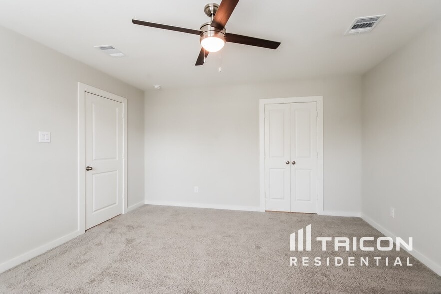 Building Photo - 22821 Terrazzo Dr