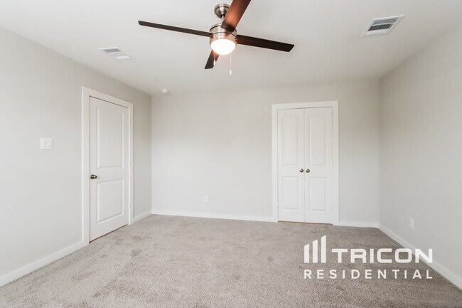 Building Photo - 22822 Terrazzo Dr