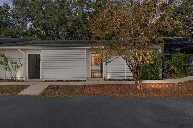 Building Photo - 3057 NW 28th Cir