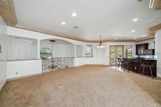 Building Photo - 8402 Lake Burden Cir