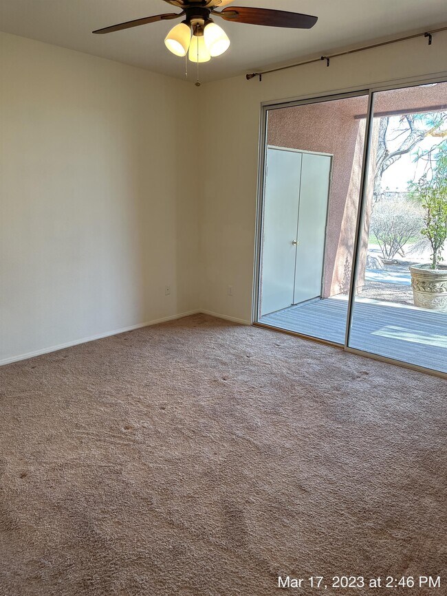 Building Photo - 664 Peachy Canyon Cir