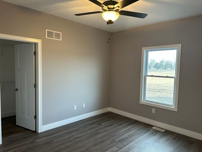 Building Photo - Castles Pines Duplex