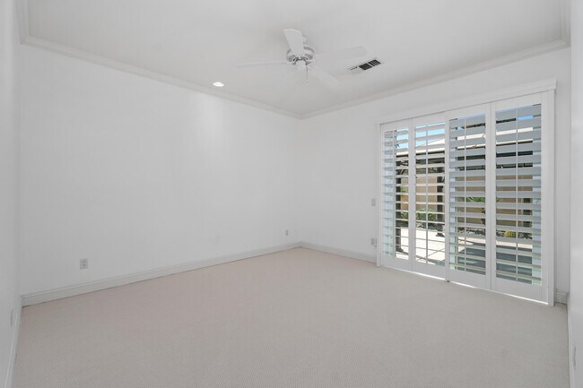 Building Photo - 50665 Spyglass Hill Dr