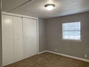 Building Photo - 120 Overland Ct