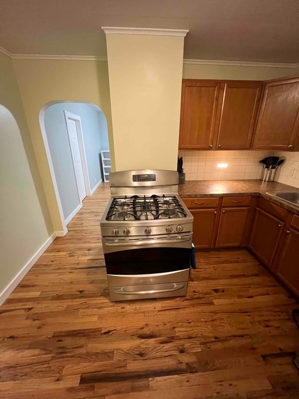 Building Photo - 30 Chase St