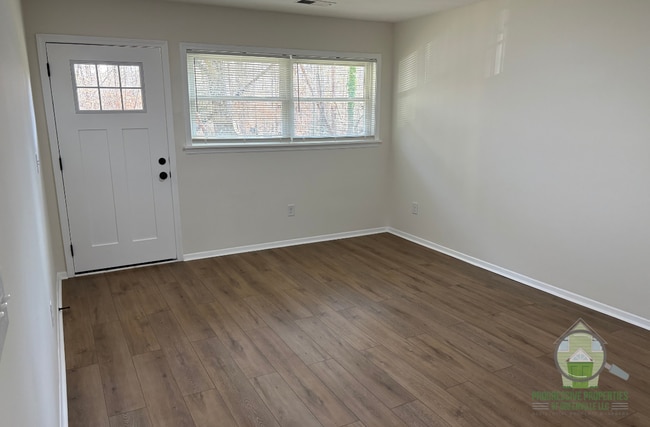 Building Photo - 2610 State Park Rd