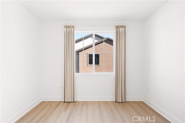 Building Photo - 297 Shoveler