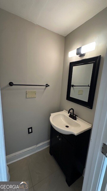 Building Photo - 1366 Bryan Ave