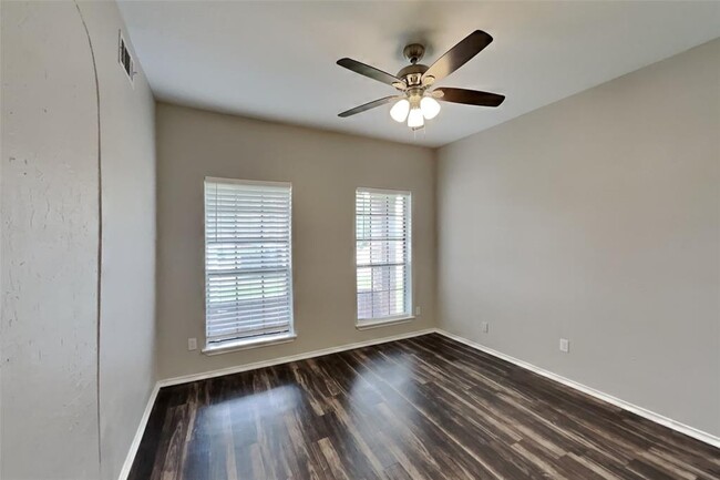 Building Photo - 10435 Goodrum Rd