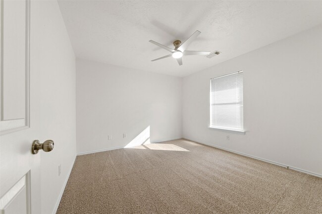 Building Photo - 6734 Atasca Creek Dr