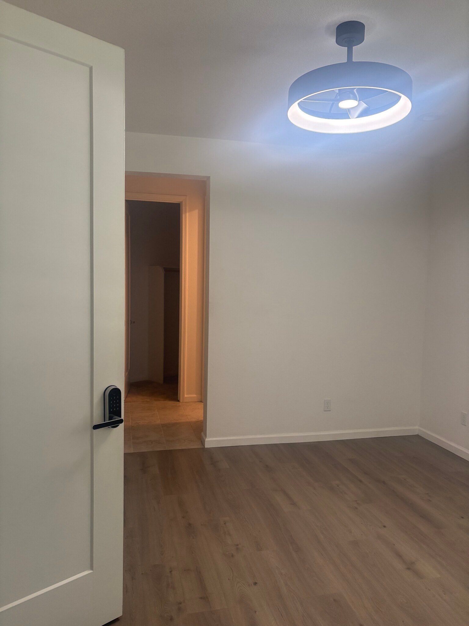 Building Photo - 5776 Sterling St