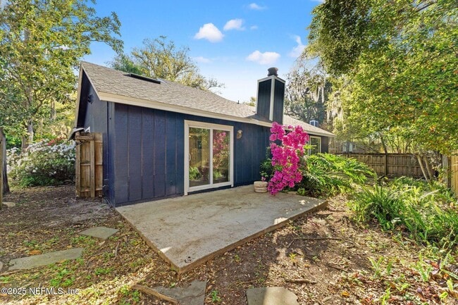 Building Photo - 2460 Cypress Springs Rd