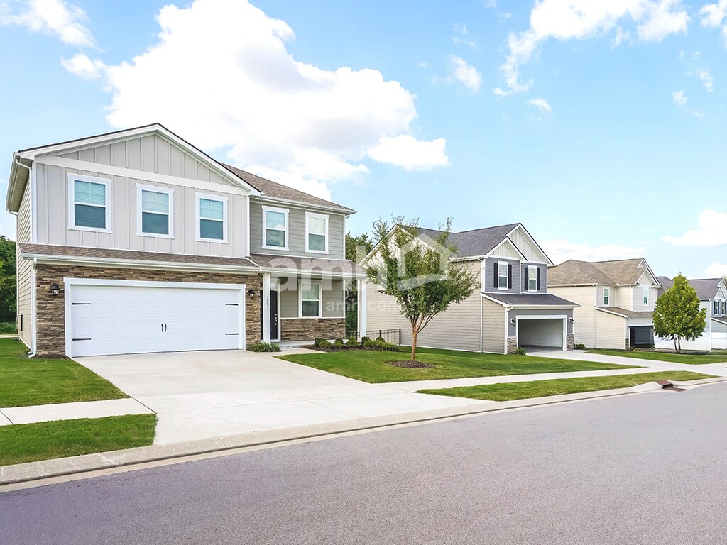 Building Photo - 2012 Bennett Dr