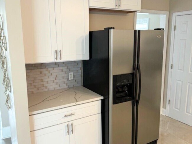 Building Photo - 2998 Bancroft Glen