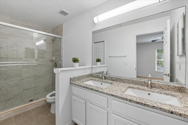 Building Photo - 221 Sterling Springs Ln