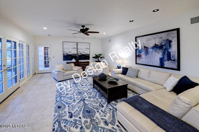 Building Photo - 1200 E Paseo Pavon