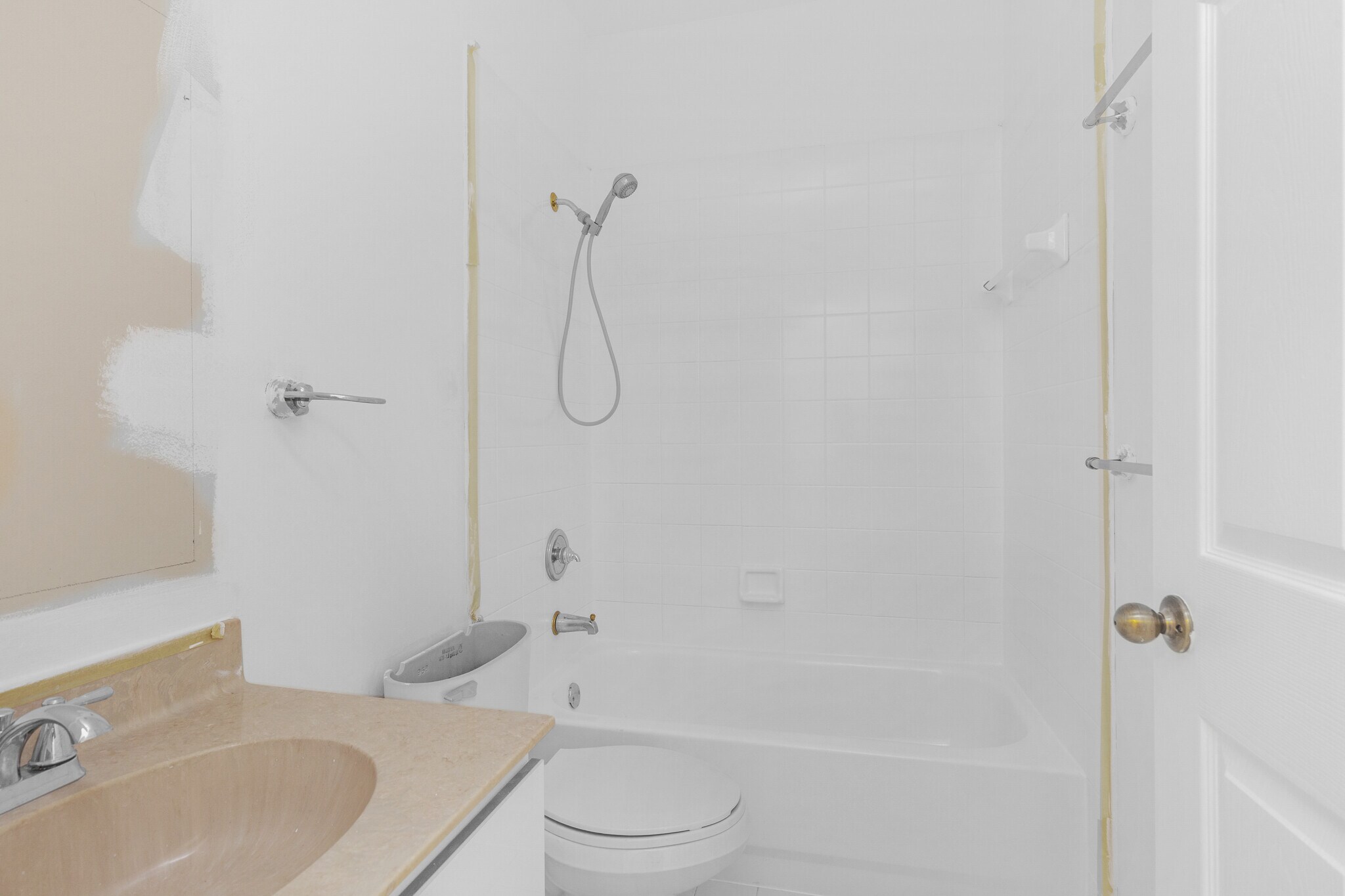 Building Photo - 5334 NW 111th Ct