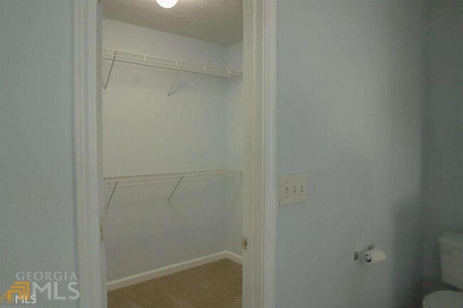 Building Photo - 360 Springbottom Dr SE