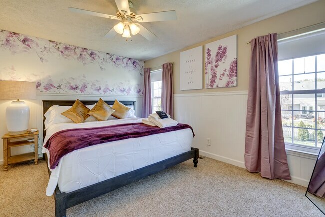 Bedroom 2 (guest bed) - 151 Rambling Rd