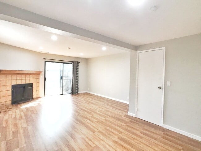 Building Photo - Advent - Tranquil Two Bedroom Condo W/ Patio & Two Assigned Parking Spaces!