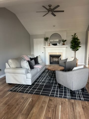 Building Photo - 3978 Rock Hollow Dr