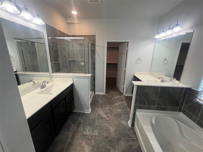 Building Photo - 1153 Leadtree Loop