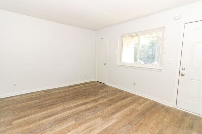 Building Photo - 4043 Fagan St