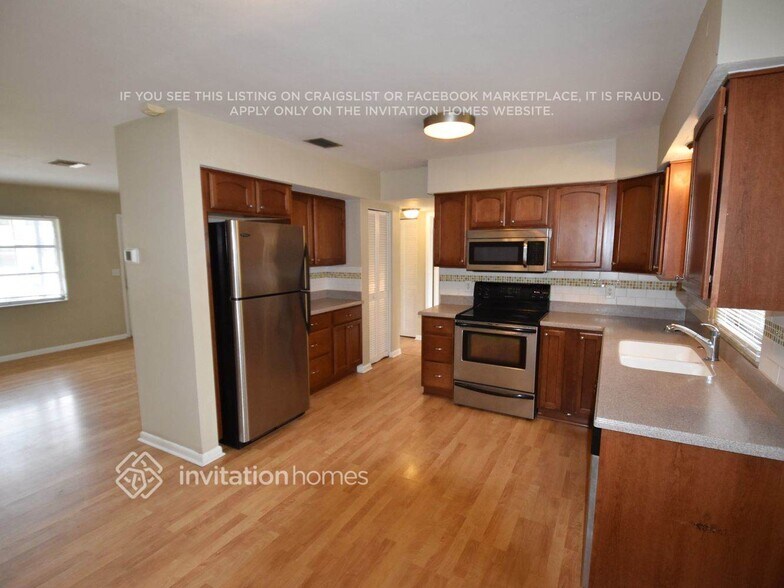 Building Photo - 1827 Barbara Ln