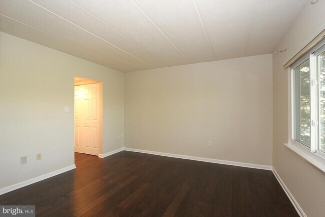 Building Photo - 18112 Windsor Hill Dr