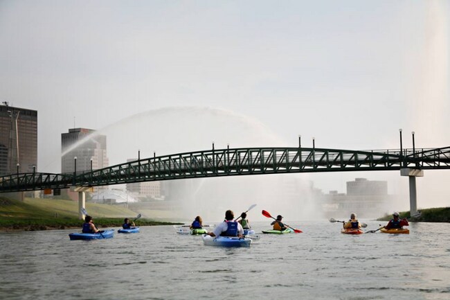 Building Photo - 11 Linwood St