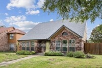 Building Photo - 817 Sewell Dr