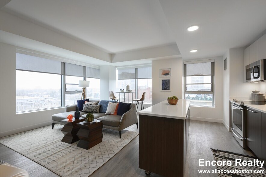 Building Photo - 425 Massachusetts Ave