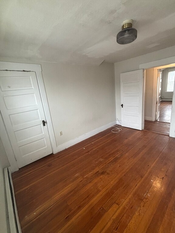 Building Photo - 1384 Gorham St